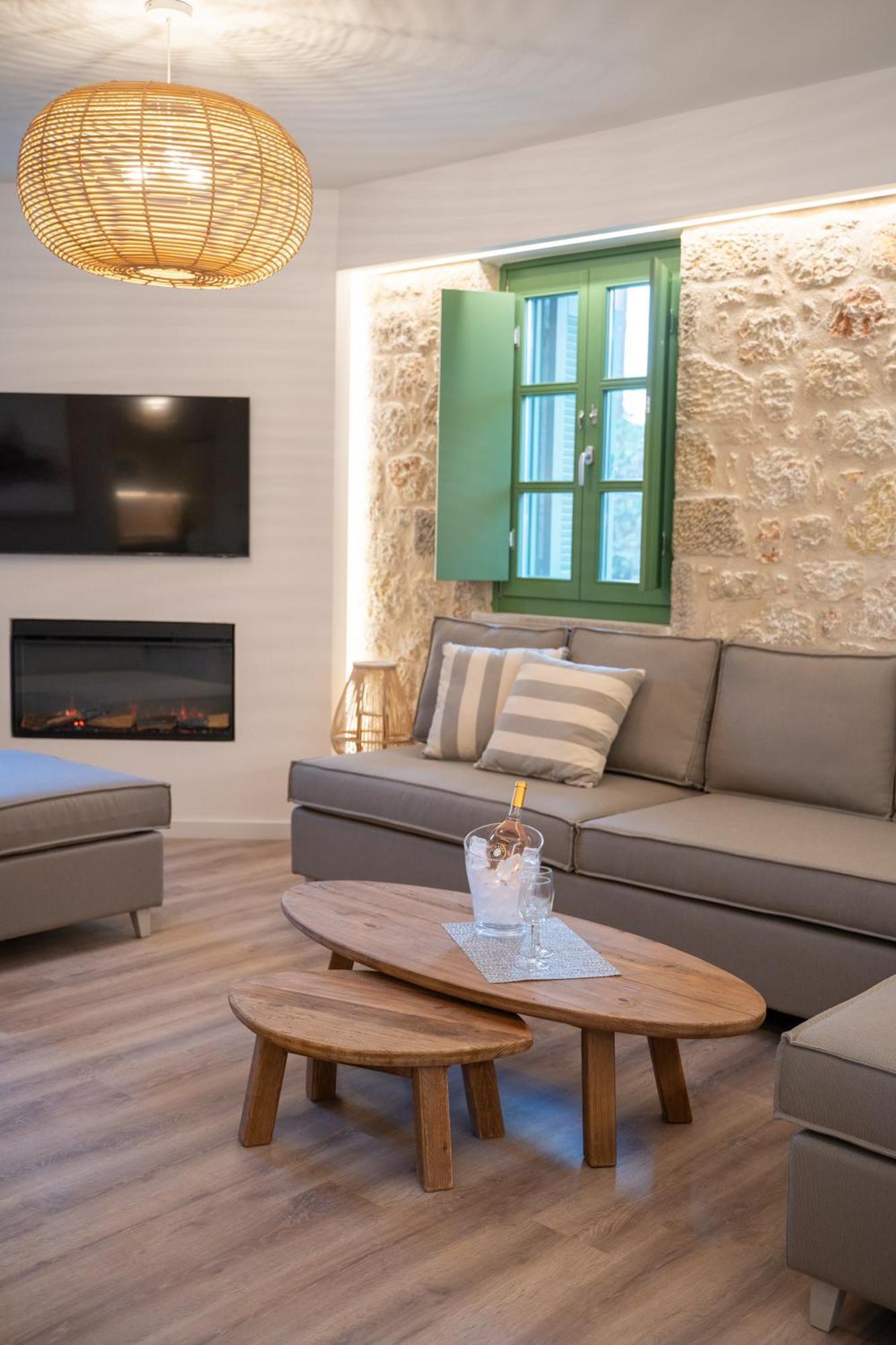 Olvio Suites 卡德哈米利 外观 照片